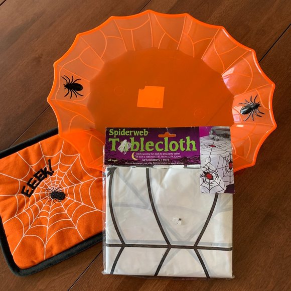 Other - 3/$25🎈 Halloween Spider Patch! EUC